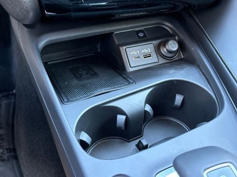 New 2025 INFINITI QX50 Pure image 17