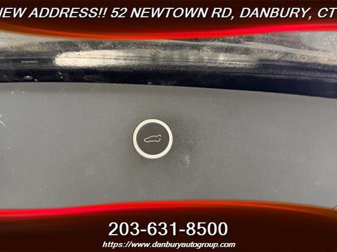 Used 2018 Tesla Model X 100D AWD/4WD image 32