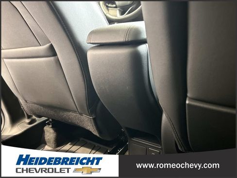 Used 2023 Buick Encore GX Select w/ Experience Buick Package AWD/4WD image 17