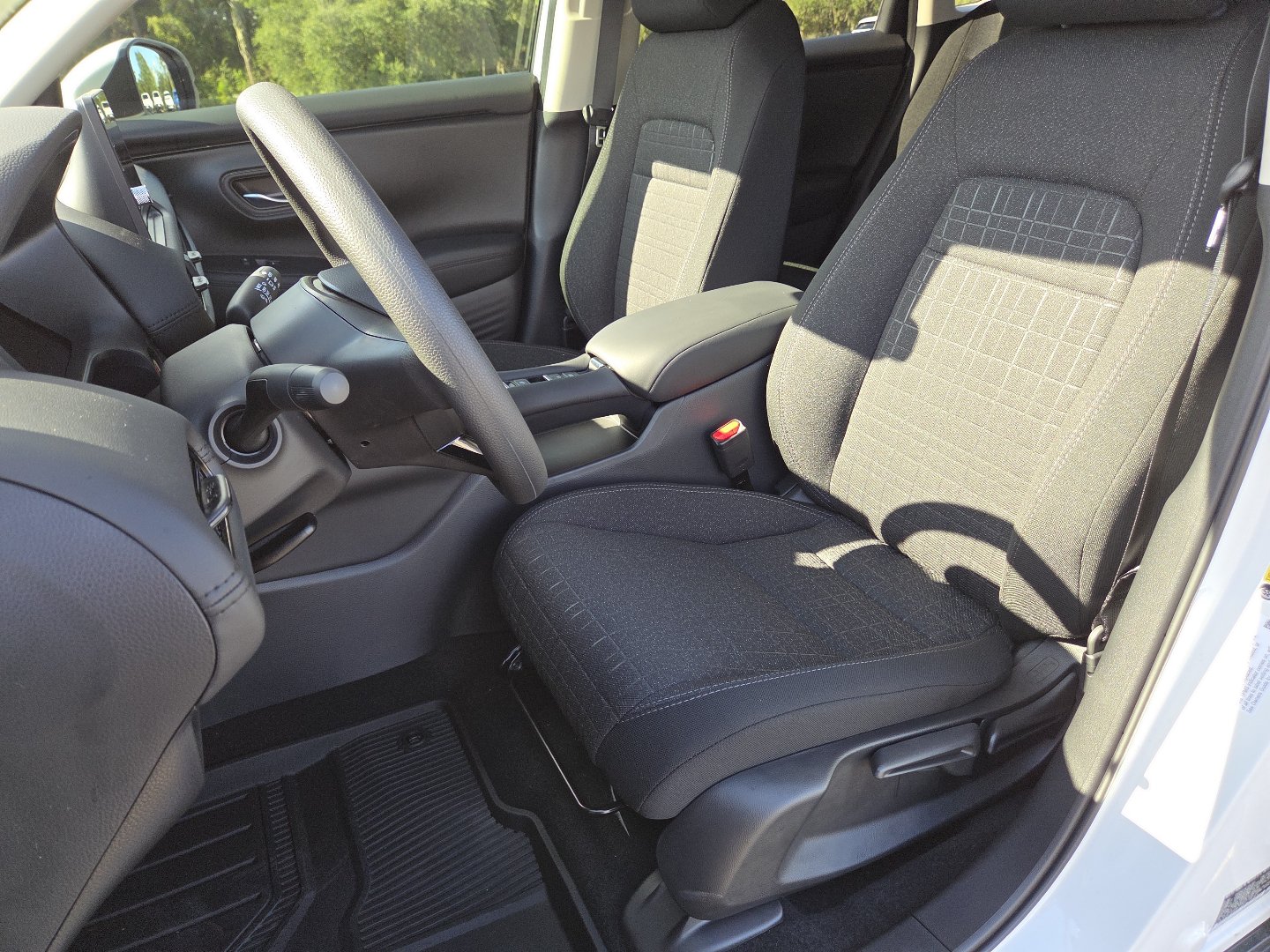 New 2027 Honda HR-V LX image 22