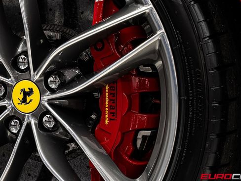 Used 2017 Ferrari 488 Spider *CARBON INTERIOR * IMMACULATE image 25