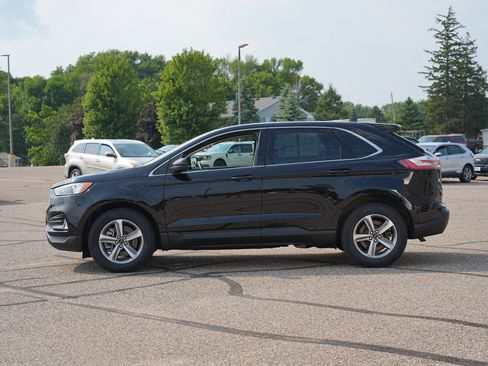 Used 2024 Ford Edge SEL w/ Convenience Package AWD/4WD image 7