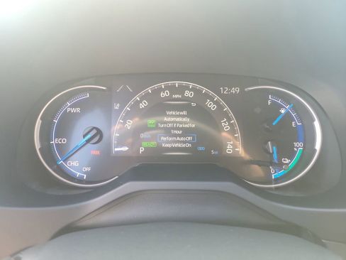 New 2025 Toyota RAV4 SE image 27