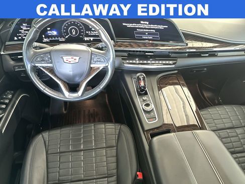 Used 2022 Cadillac Escalade Sport Platinum w/ LPO, ONYX Package AWD/4WD image 13