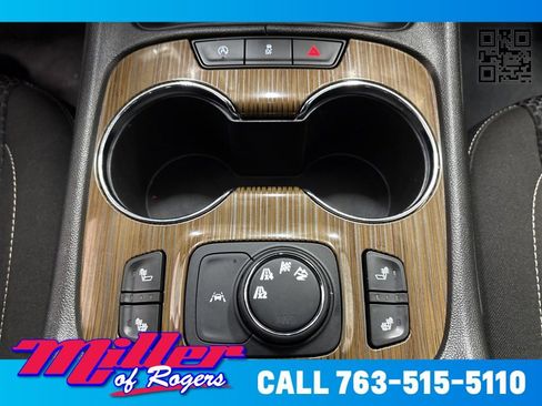 Used 2023 GMC Acadia SLE w/ Driver Convenience Package image 19