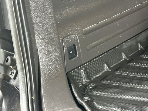Used 2014 Ford Edge SEL w/ Equipment Group 205A FWD image 30