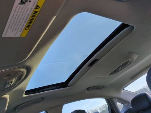 Used 2018 Genesis G80 3.8 AWD/4WD image 19