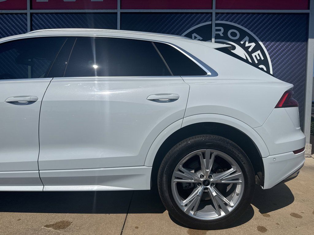 Used 2023 Audi Q8 Premium w/ Convenience Package AWD/4WD image 14
