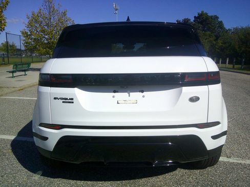 Used 2020 Land Rover Range Rover Evoque S image 16