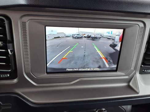 Used 2023 Ford Bronco Outer Banks AWD/4WD image 4
