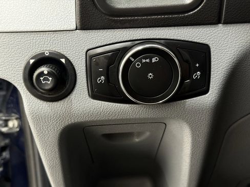 Used 2015 Ford Transit 150 XL image 26