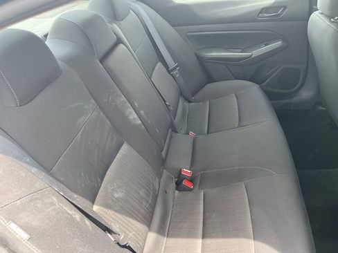 Used 2024 Nissan Altima 2.5 SV image 25