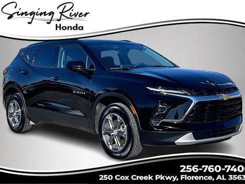 Used 2024 Chevrolet Blazer LT w/ Convenience Package image 1