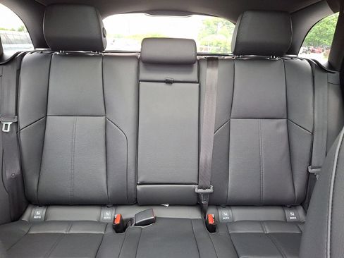 Certified 2026 Land Rover Range Rover Velar Dynamic SE image 16