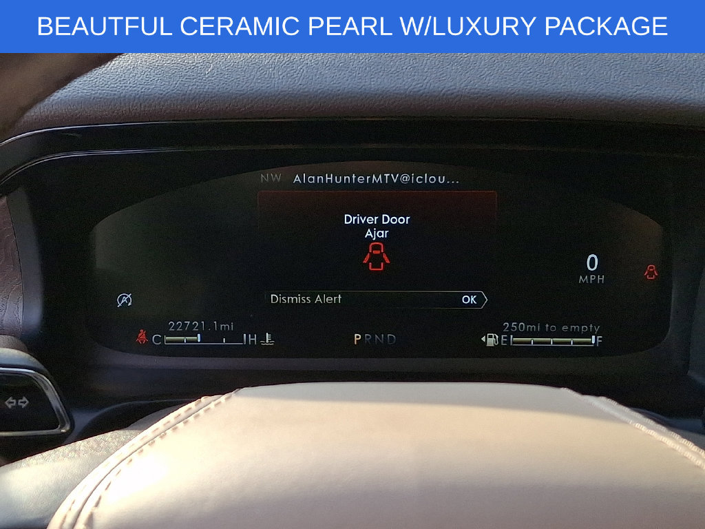 Used 2023 Lincoln Aviator Reserve w/ Equipment Group 201A AWD/4WD image 21