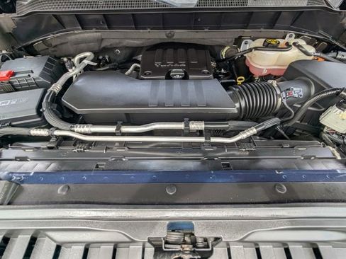Used 2023 Chevrolet Silverado 1500 LT AWD/4WD image 28