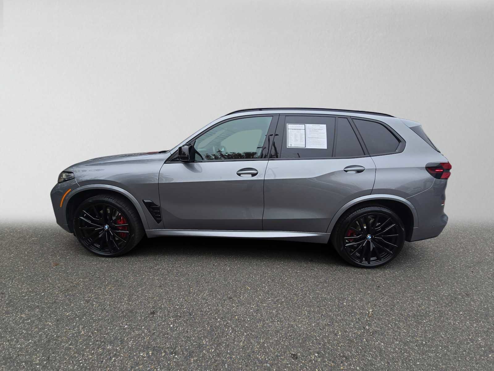 Used 2025 BMW X5 M60i AWD/4WD image 6