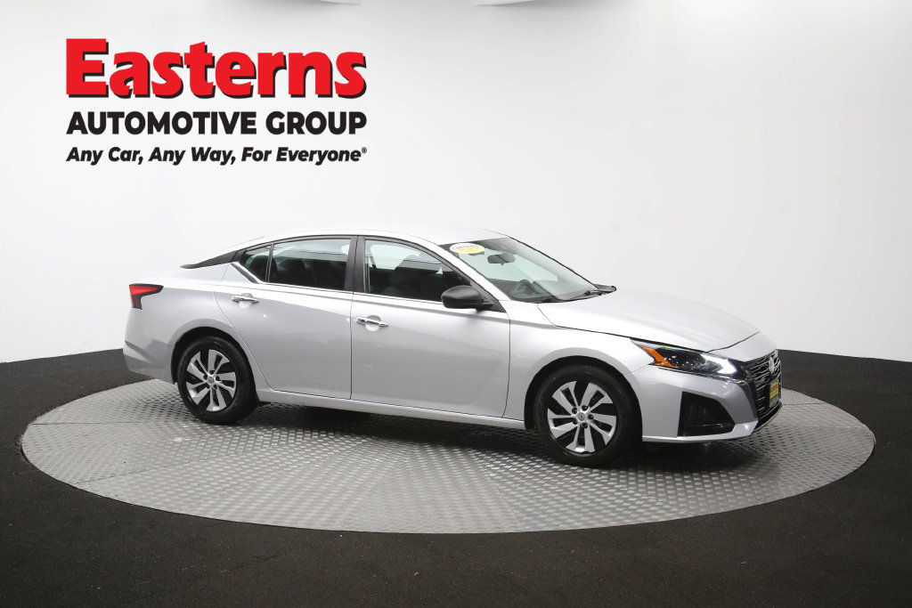 Used 2024 Nissan Altima 2.5 S FWD image 48