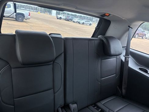 Used 2019 Chevrolet Tahoe LT image 27
