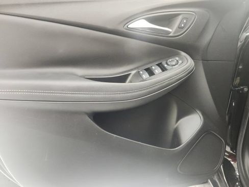 Used 2023 Buick Encore GX Preferred FWD image 11