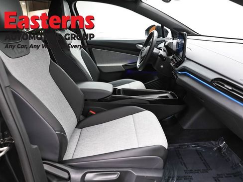 Used 2024 Volkswagen ID.4 2WD image 22