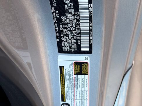 Used 2023 Toyota GR86 w/ ALL Weather Mat Package (TMS) RWD image 9