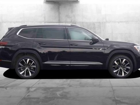 New 2026 Volkswagen Atlas SEL Premium R-Line AWD/4WD image 5