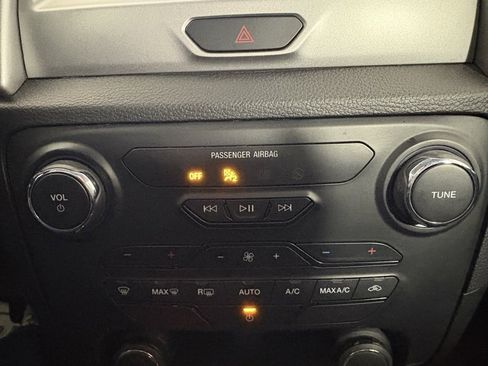 Used 2021 Ford Ranger XLT w/ Equipment Group 301A Mid image 26