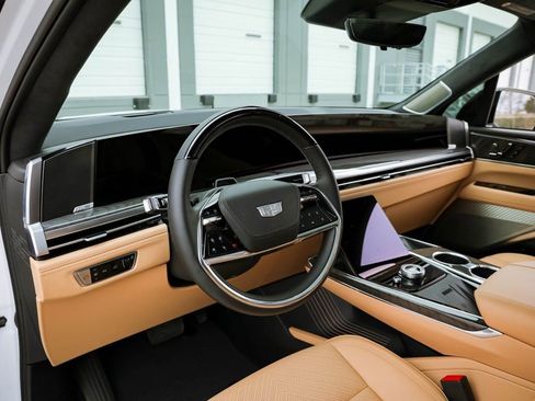 Used 2025 Cadillac Escalade IQ Sport 2 image 19