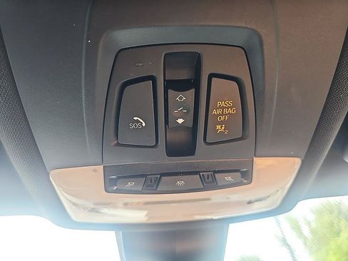 Used 2018 BMW 330i Gran Turismo xDrive AWD/4WD image 28