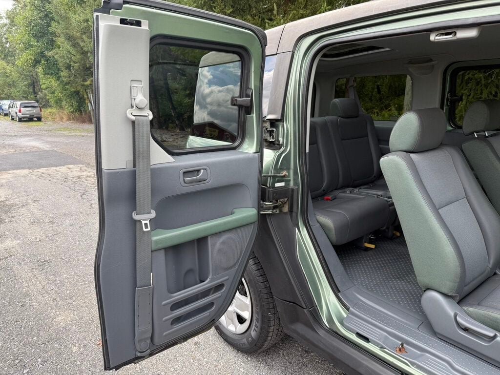Used 2005 Honda Element LX image 43