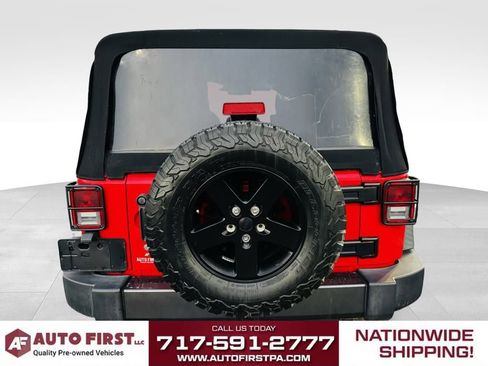 Used 2017 Jeep Wrangler Sport image 4