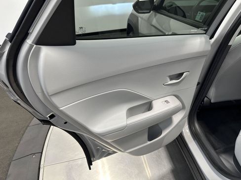 Certified 2024 Hyundai Kona SEL AWD/4WD image 25