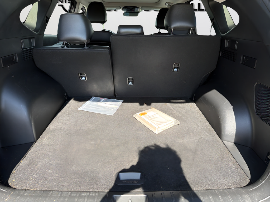 Used 2024 Hyundai Tucson Limited FWD image 12