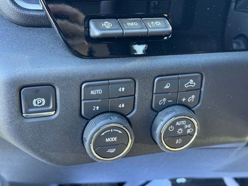 New 2026 Chevrolet Silverado 1500 High Country AWD/4WD image 13