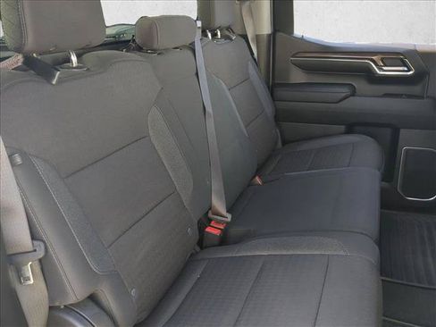 Used 2023 Chevrolet Silverado 1500 LT AWD/4WD image 19