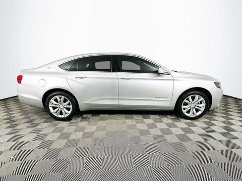 Used 2017 Chevrolet Impala LT image 12