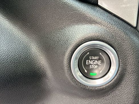Used 2021 Chevrolet Silverado 1500 LTZ RWD image 22