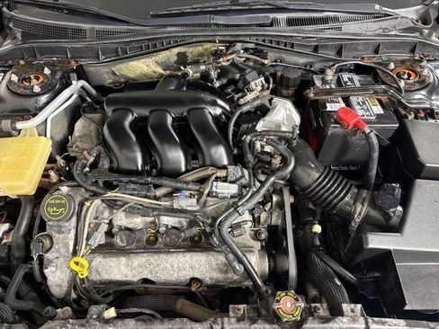 Used 2003 MAZDA MAZDA6 s FWD image 11