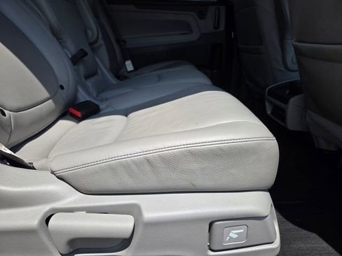 Used 2023 Honda Odyssey EX-L image 28