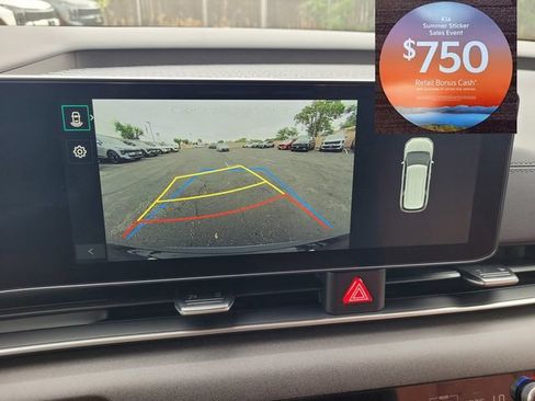 New 2026 Kia Carnival EX FWD image 9