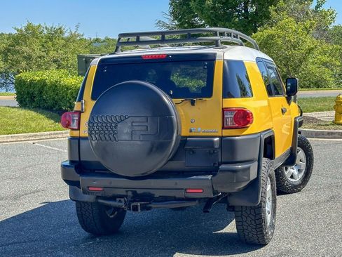 Used 2007 Toyota FJ Cruiser 4WD image 13