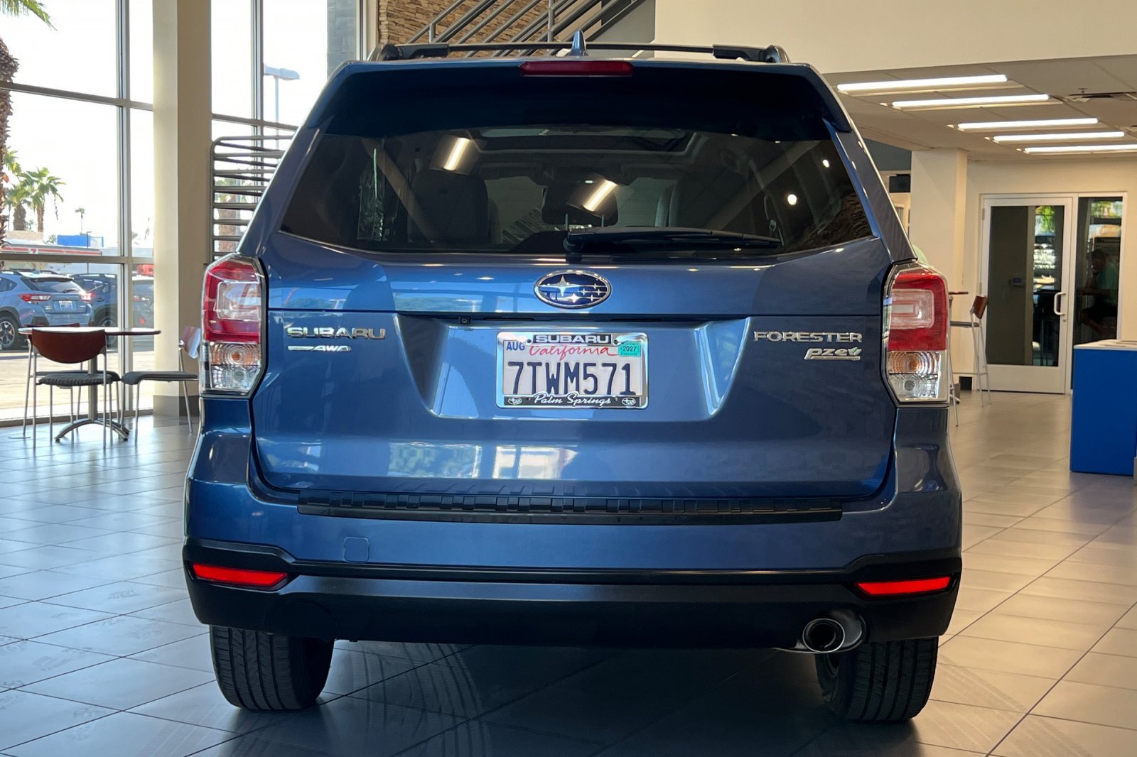 Used 2017 Subaru Forester 2.5i Limited AWD/4WD image 4