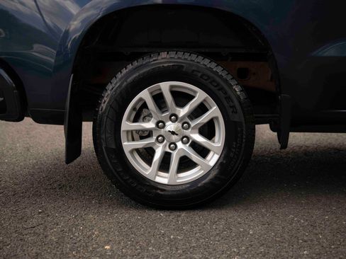 Used 2019 Chevrolet Silverado 1500 RST w/ All-Star Edition AWD/4WD image 24