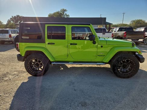 Used 2013 Jeep Wrangler Unlimited Sahara w/ Trailer Tow Group image 5