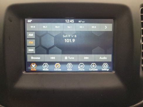 Used 2018 Jeep Compass Latitude w/ Popular Equipment Group AWD/4WD image 25