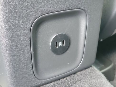 New 2025 Ford Escape Base w/ PHEV Premium Package image 33