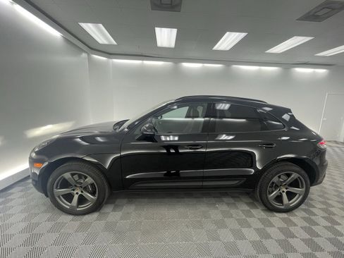 Certified 2026 Porsche Macan Turbo image 3
