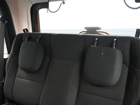 Used 2023 Jeep Wrangler Sport image 17