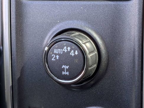 Used 2017 Chevrolet Silverado 1500 LT w/ All Star Edition image 25